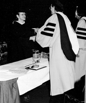 1995 - USA, Berklee Graduation 
(James Taylor, Natalie Cole)